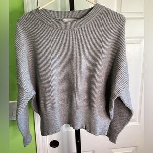 Sincerely Jules Oversized Gray Cropped Sweater, size XS
